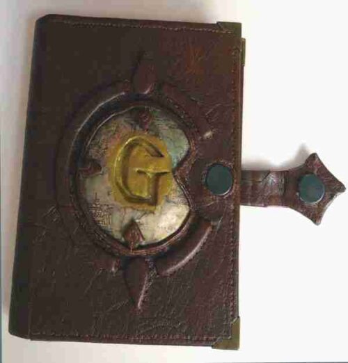 LOR1 is a lord of the rings sketchbook with personalised initial centre front