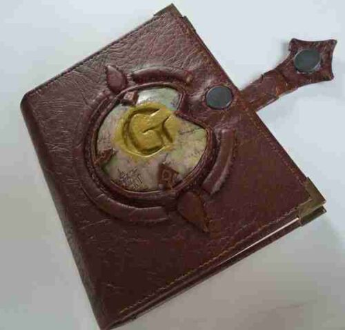 LOR1 Sketchbook with unique Lord of Rings theme and a personalised initial on the front cover